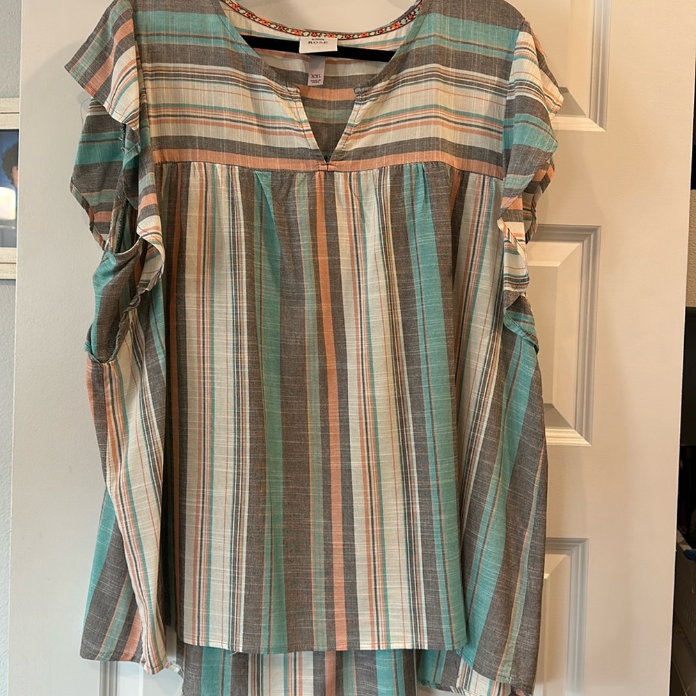 Knox Rose women’s flutter sleeve blouse.   NWOT.  XXL.